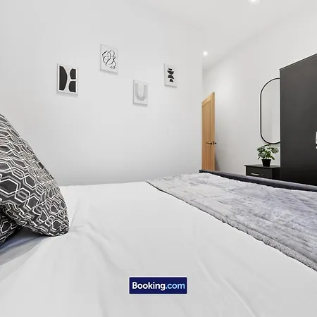 Modern, Central & Comfy Apt By Stay Smart Short Lets & Serviced Accommodation Deptford With Free Wifi London Exterior photo