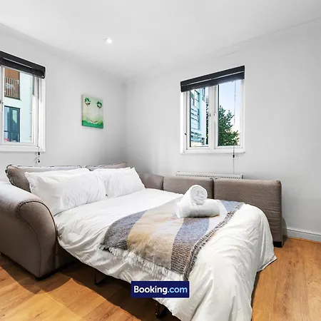 Modern, Central & Comfy Apt By Stay Smart Short Lets & Serviced Accommodation Deptford With Free Wifi London Exterior photo