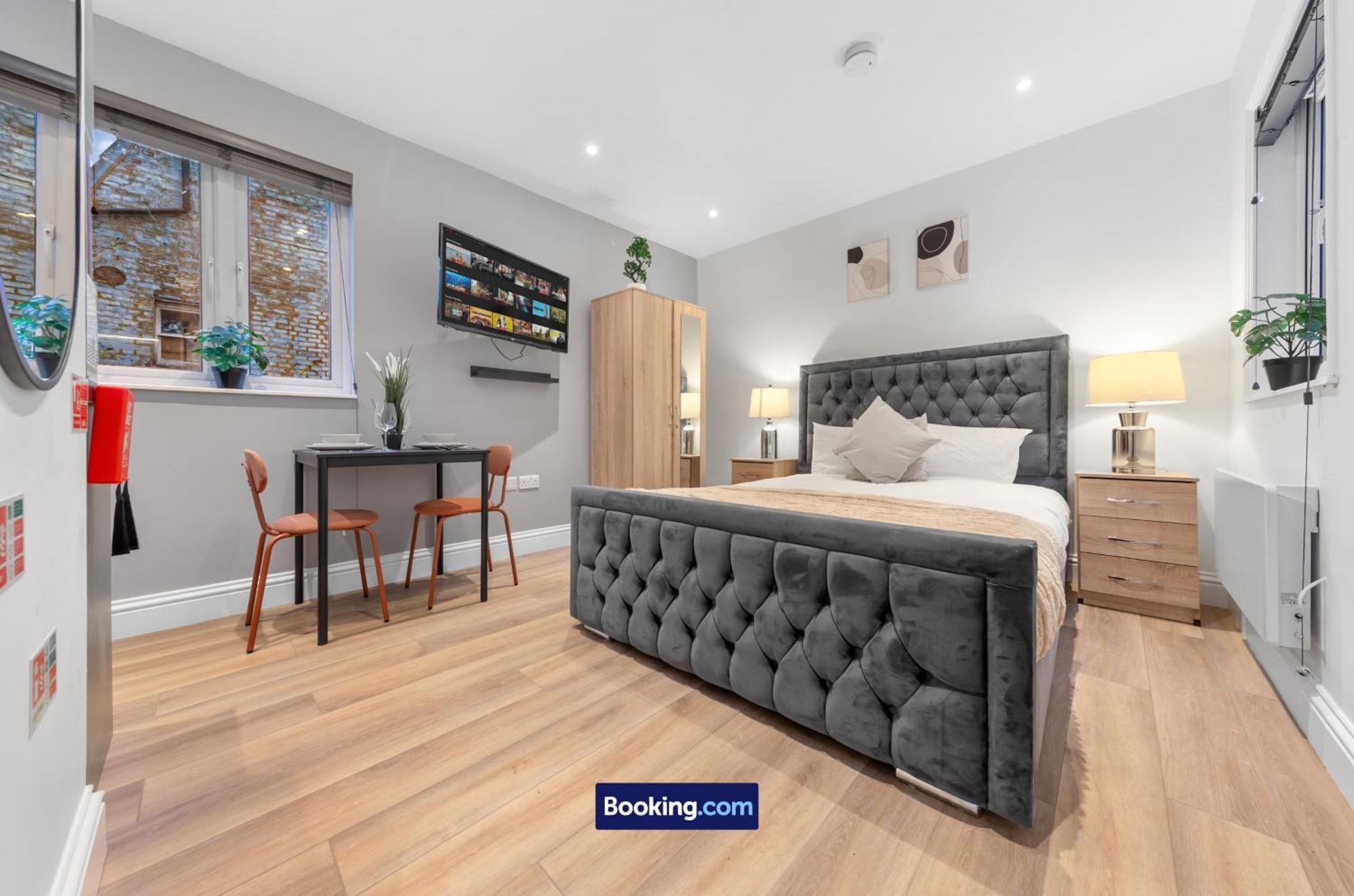 Modern, & Comfy By Smart Short Lets & Serviced Deptford With Free Wifi Apartment